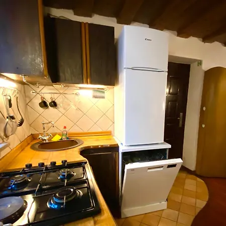 Under The Castle Apartman