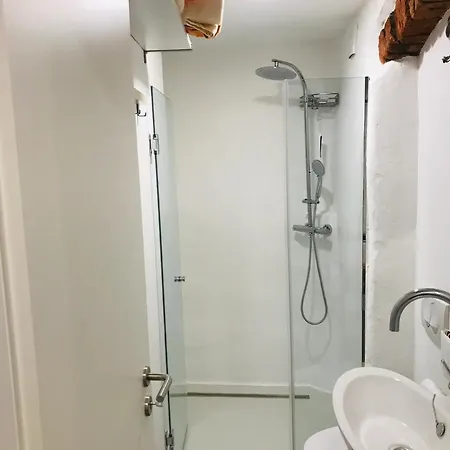 Under The Castle Apartment