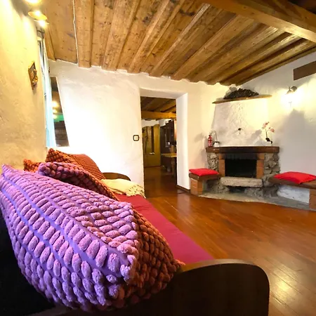 Apartment Under The Castle