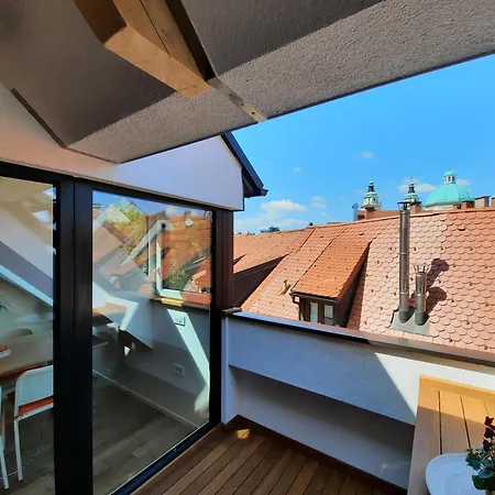 Apartmán Under The Castle Lublaň