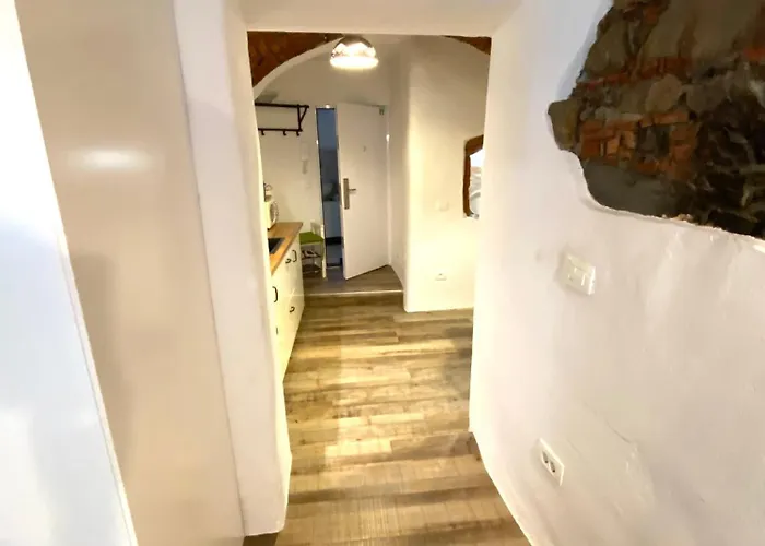 Under The Castle 류블랴나