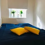 Under The Castle Apartment